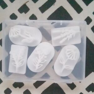 White Floral Craft Stamp Set NEW